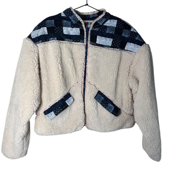 Urban Outfitters Mila Fleece Patchwork jacket‎ Cream Navy Medium Warm Cozy - Picture 4 of 9